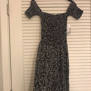 Olivaseous belled Jumpsuit